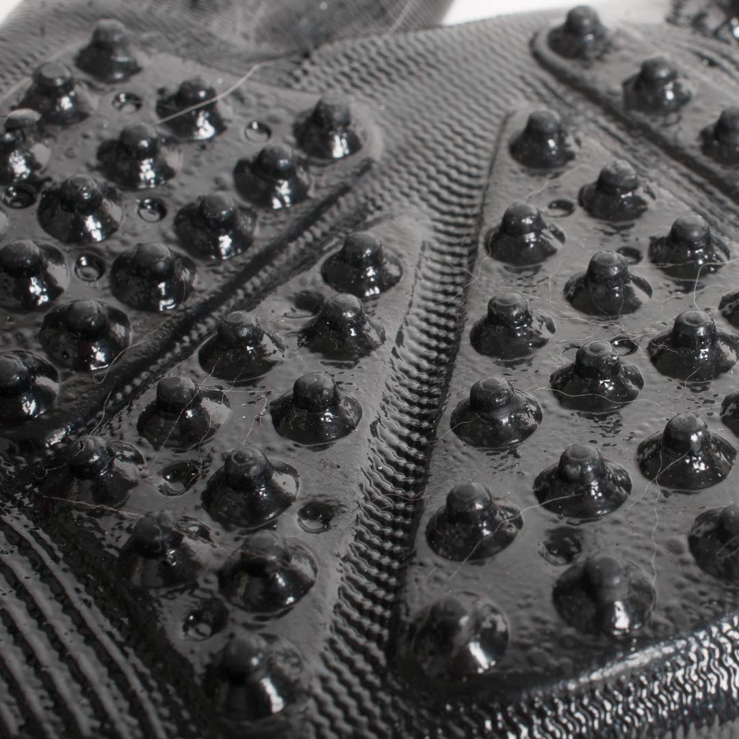 grooming gloves with bristled ridges for gentle hair removal